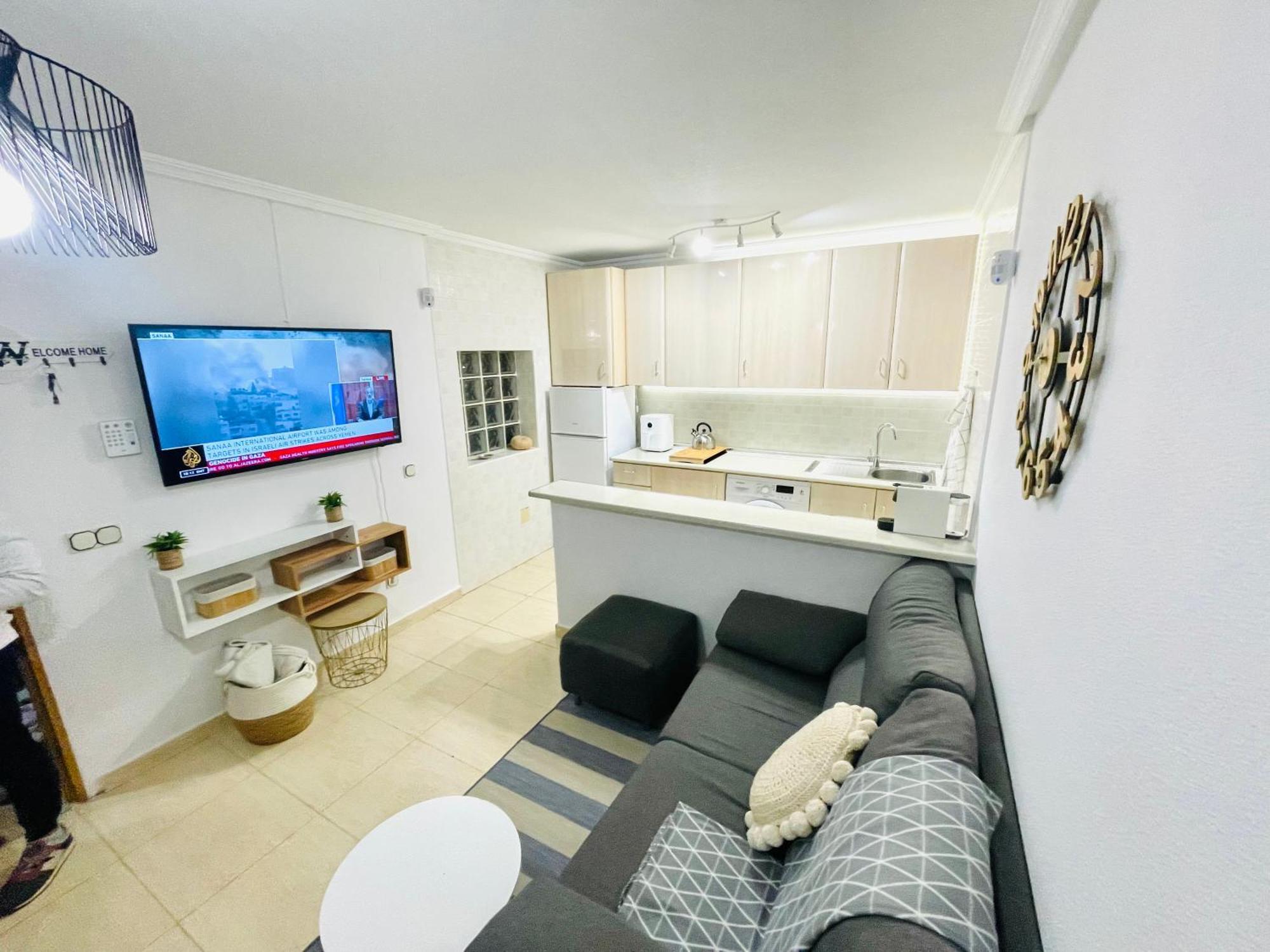 Pretty Bungalow With Private Terrace ポロップ エクステリア 写真